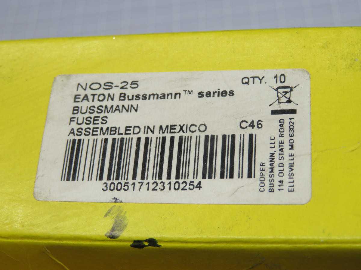 LOT OF 10 BUSSMANN NOS-25 FUSES T223400 - FUSES