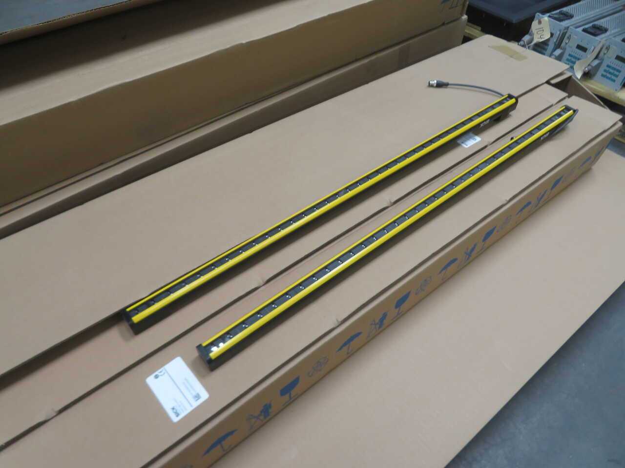 SICK C4P-SA09031AA0 C4P-EA09031CA0 DETEC4 SENDER RECEIVER - SENSORS